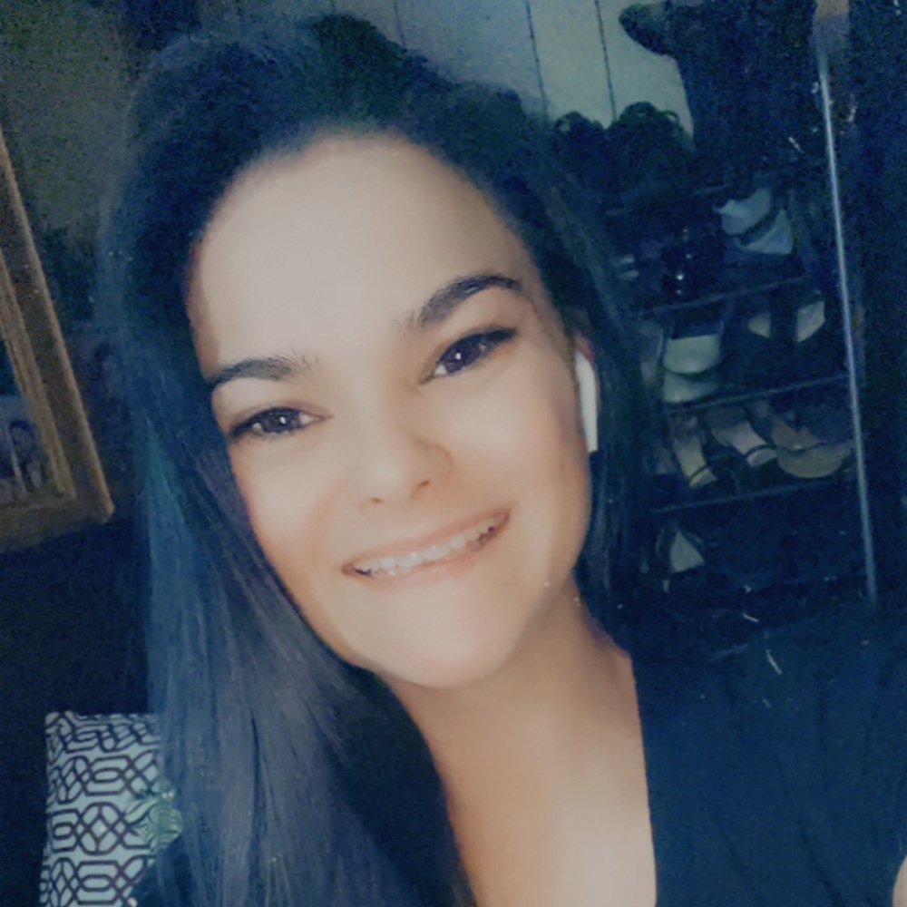 Meet your Posher, Sabrina